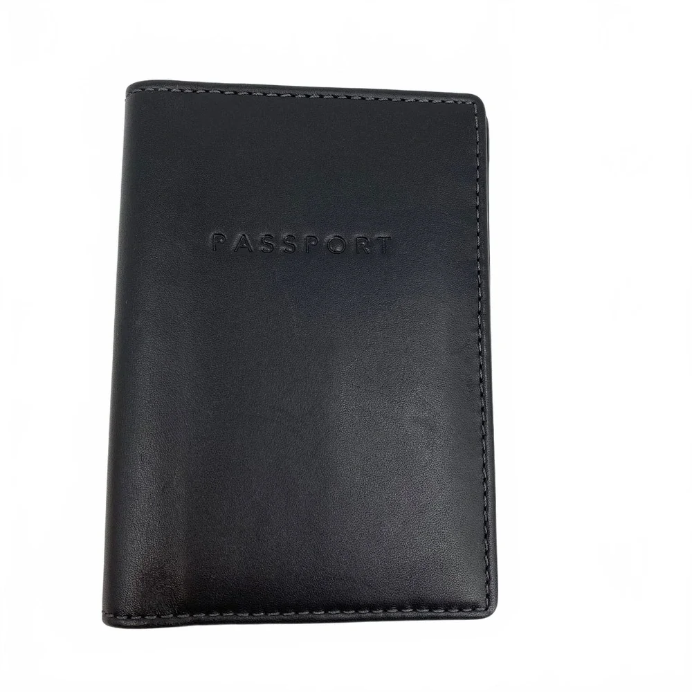 Coach Black Leather Passport Holder | Regular OS